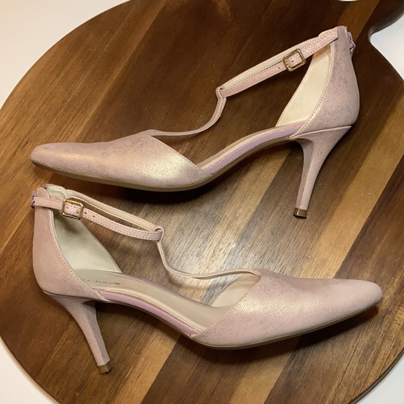 Cole Haan Prieta Pump - Picture 4 of 14